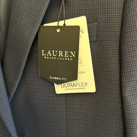 Men’s sport cost - never worn. All tags still on. Blue with fine black check. - Picture 2 of 3